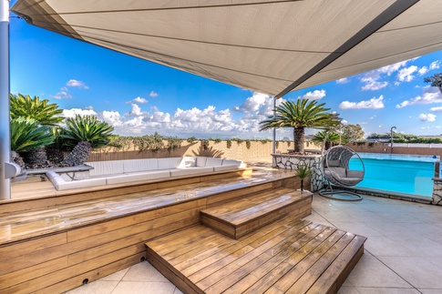 Terrazza in stile moderno di 250 di MOB Architects