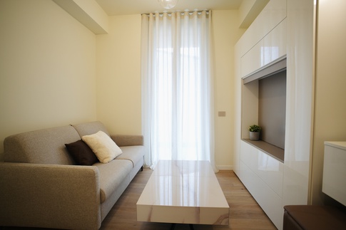 Soggiorno in stile moderno di 12 di Rinnova Home 3d