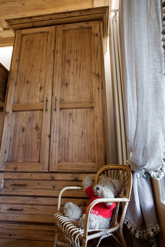 Cameretta Bambini in stile rustico di 11 di Elena Vigano' Architetto