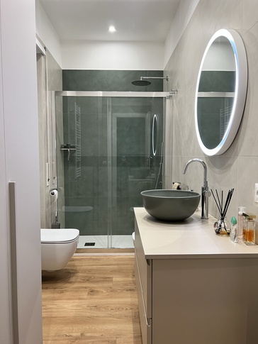 Bagno in stile moderno di 6 di As architettura