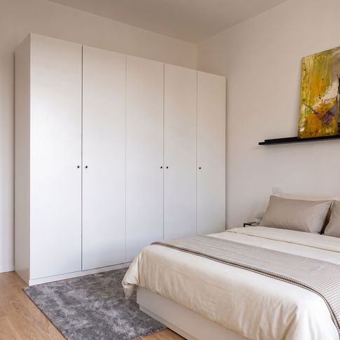 Camera da Letto in stile contemporaneo di 14 di SaturninoStudio Architecture and Design Camera da Letto in stile contemporaneo di 14 di SaturninoStudio Architecture and Design
