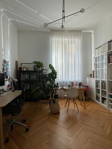 Studio in stile transitional di 19 di Ciliegio Esterno