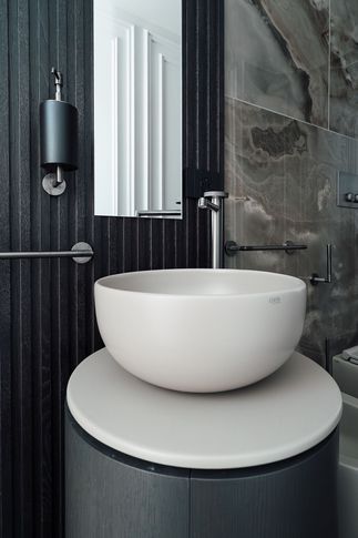Bagno in stile moderno di 5 di Salvatore Sito Interior Designer
