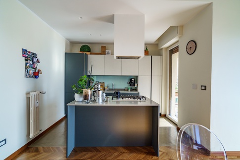 Open Space in stile moderno di 26 di Lorenzo Rossi Architetto