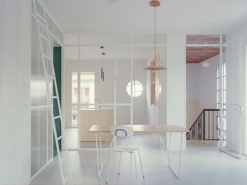 Soggiorno in stile minimal di 23 di vianello gasparin progetti