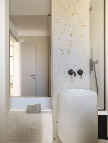 Bagno in stile contemporaneo di 6 di Michela Cordisco Studio