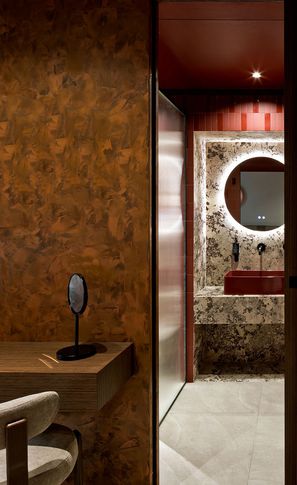 Bagno in stile contemporaneo di 6 di Vincenzo Castaldo Architetto