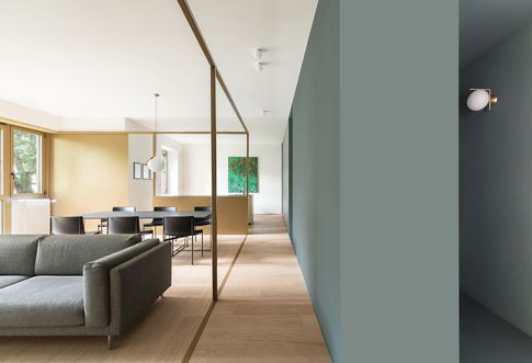 Open Space in stile minimal di 60 di MGK | Mohamed Keilani Studio