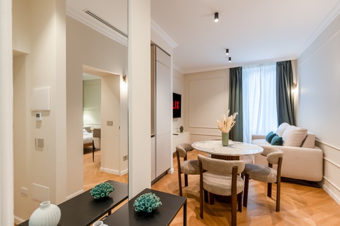 Open Space in stile contemporaneo di 18 di FCInteriorDesignStudio | Open Space in stile contemporaneo di 18 di FCInteriorDesignStudio |