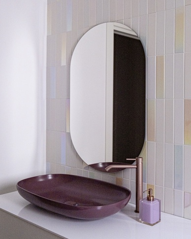 Bagno in stile contemporaneo di 5 di Michela Cordisco Studio Bagno in stile contemporaneo di 5 di Michela Cordisco Studio