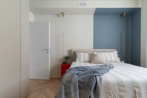 Camera da Letto in stile contemporaneo di 14 di STUDIO CREATIONS - Roberta Tricarico A & D