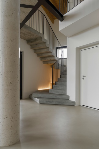 Open Space in stile soft industrial di 60 di Simona Fogalesi interior designer