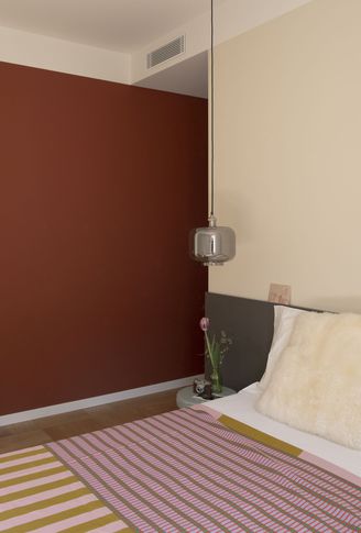 Camera da Letto in stile contemporaneo di 17 di Michela Cordisco Studio