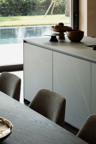 Cucina in stile minimal di 25 di Didonè Comacchio Architects