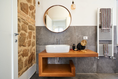 Bagno di Servizio in stile eclettico di 6 di Elisa Veronese Bagno di Servizio in stile eclettico di 6 di Elisa Veronese