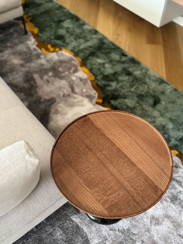 Soggiorno in stile contemporaneo di 40 di Elena Russo Interiors