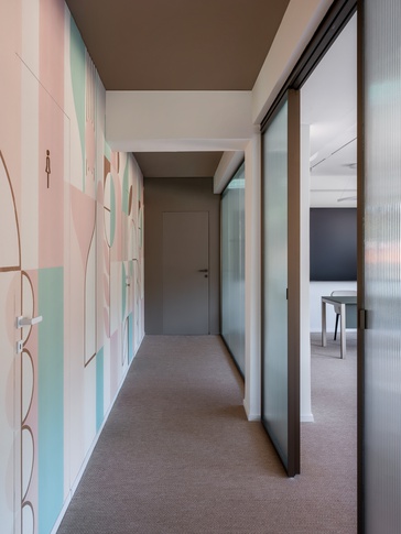 Ingresso in stile contemporaneo di 200 di interno16architettura