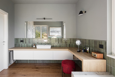 Bagno in stile contemporaneo di 12 di TGA_Studio Bagno in stile contemporaneo di 12 di TGA_Studio