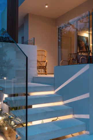 Giardino in stile mediterraneo di 126 di Francesco Cardano Interior Designer Giardino in stile mediterraneo di 126 di Francesco Cardano Interior Designer