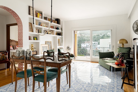 Soggiorno in stile mediterraneo di 36 di VALENTINA AUTIERO    architecture │ interiors │ design projects