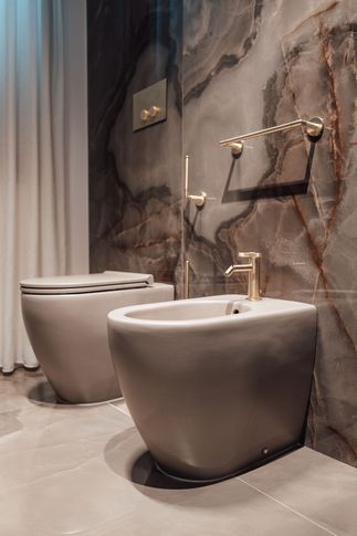 Bagno in stile moderno di 5 di Salvatore Sito Interior Designer