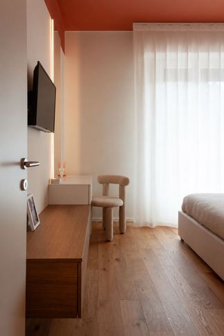Camera da Letto in stile moderno di 15 di SuMisura Architetti