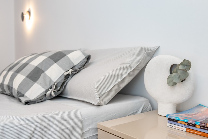 Open Space in stile minimal di 55 di Alexandra Designer Open Space in stile minimal di 55 di Alexandra Designer
