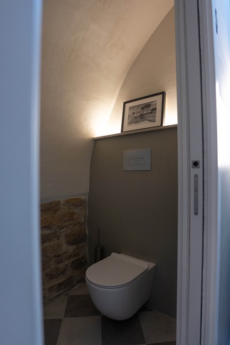 Open Space in stile contemporaneo di 200 di Otnas studio Open Space in stile contemporaneo di 200 di Otnas studio