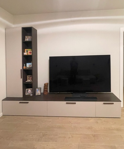 Soggiorno in stile contemporaneo di 20 di Renderincanto