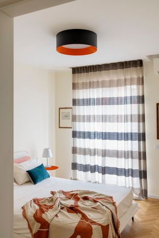 Camera da Letto in stile contemporaneo di 20 di Caterina Scamardella Architetto