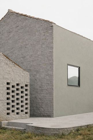 Facciata in stile minimal di null di MGK | Mohamed Keilani Studio