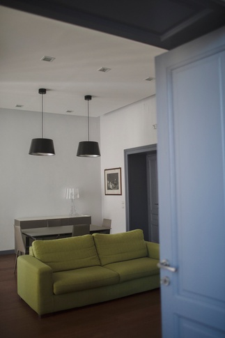Soggiorno in stile contemporaneo di 40 di the_sign