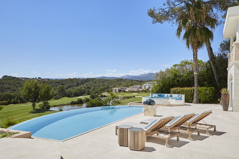 Piscina in stile glamour di 35 di NOMADE ARCHITETTURA