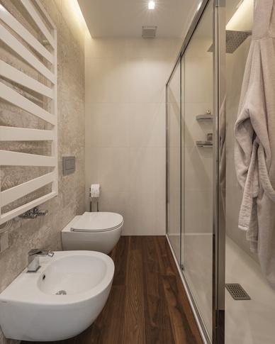 Bagno in stile contemporaneo di 6 di Annalisa Carli Architetto Bagno in stile contemporaneo di 6 di Annalisa Carli Architetto
