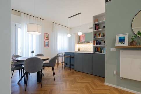Cucina in stile contemporaneo di 23 di COBE architetti