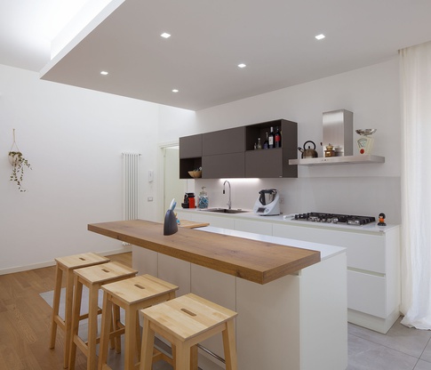 Cucina in stile contemporaneo di 20 di Indice Creativo - Eva Grillo architetto Cucina in stile contemporaneo di 20 di Indice Creativo - Eva Grillo architetto