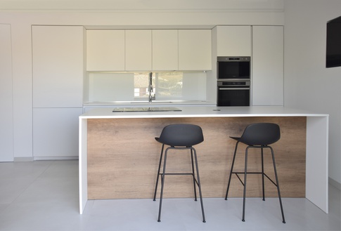 Open Space in stile contemporaneo di 54 di C+C Cucuzza Cavallaro Architetti