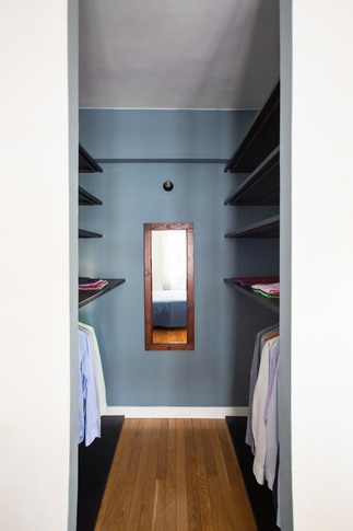 Camera da Letto in stile contemporaneo di 40 di PERIMETRI studio Camera da Letto in stile contemporaneo di 40 di PERIMETRI studio