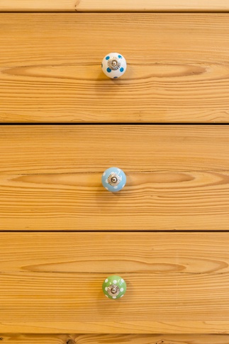 Cameretta Bambini in stile naturale di 24 di Arredamenti Andalo Cameretta Bambini in stile naturale di 24 di Arredamenti Andalo
