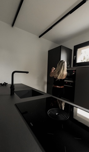 Cucina in stile moderno di 15 di Vittoria Ostini