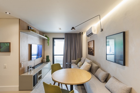 Soggiorno in stile moderno di 20 di Guzlive