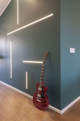 Open Space in stile minimal di 50 di Pucciarelli Architetti