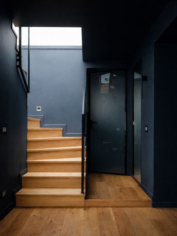 Ingresso in stile contemporaneo di 9 di NOMASS