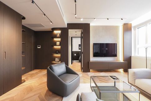 Soggiorno in stile moderno di 25 di Desearq studio - architettura e interior design Soggiorno in stile moderno di 25 di Desearq studio - architettura e interior design