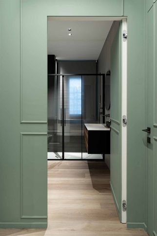 Bagno in stile contemporaneo di 5 di valeria ingrao architetto