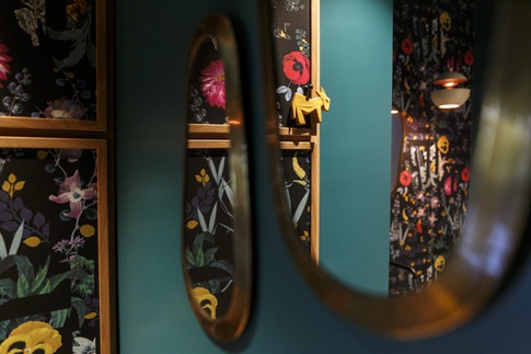 Bagno in stile contemporaneo di 3 di Valentina Varricchio Architetto Bagno in stile contemporaneo di 3 di Valentina Varricchio Architetto