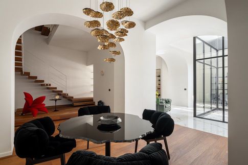 Open Space in stile contemporaneo di 450 di Studiounoarchitettura