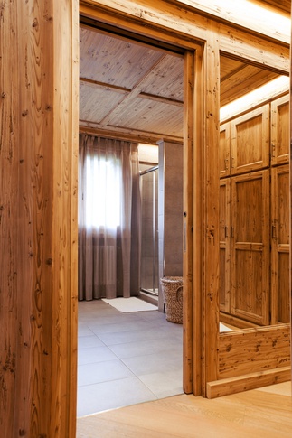 Bagno in stile rustico di 9 di Elena Vigano' Architetto