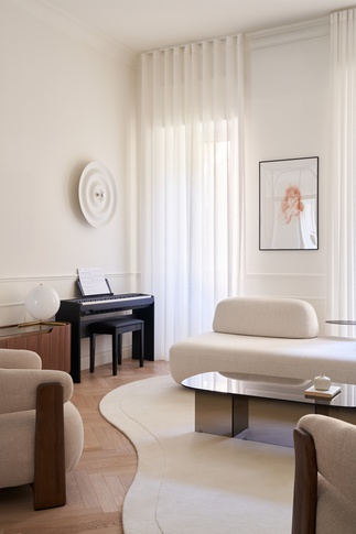 Soggiorno in stile contemporaneo di 30 di AV Architettura Soggiorno in stile contemporaneo di 30 di AV Architettura