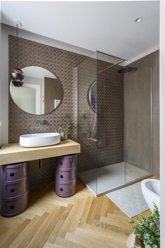 Bagno in stile contemporaneo di 5 di Valentina Varricchio Architetto Bagno in stile contemporaneo di 5 di Valentina Varricchio Architetto